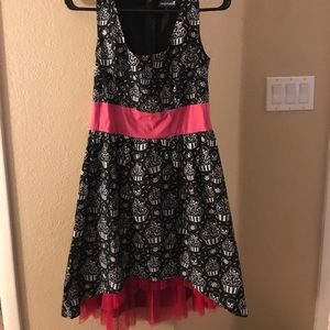 Cupcake skull dress